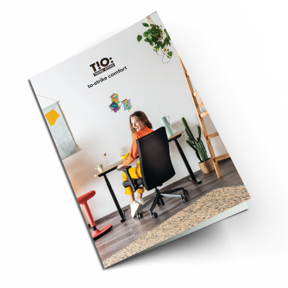 Work it easy: Il nuovo catalogo<br />
to-strike!